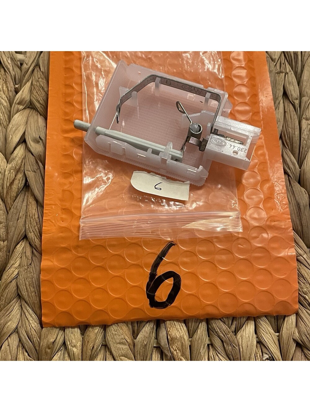 ✅Mercedes-Benz W220 S430 Glove Box Light 2208202001 #️⃣6